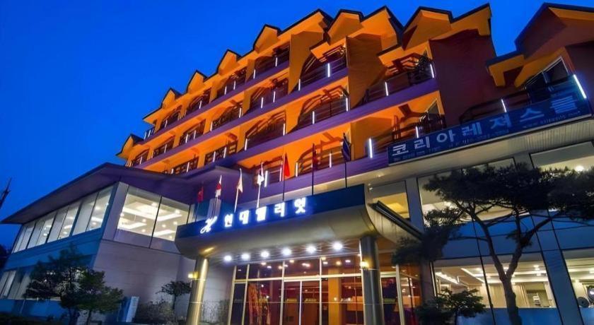 Hyundai Elliot Hotel And Resort Pyeongchang Exterior foto