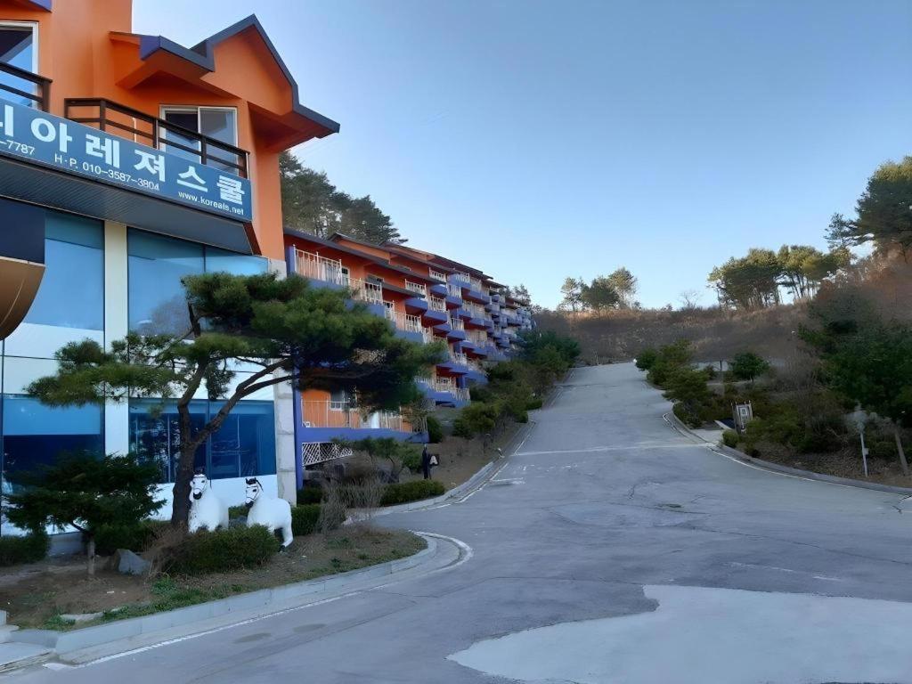 Hyundai Elliot Hotel And Resort Pyeongchang Exterior foto